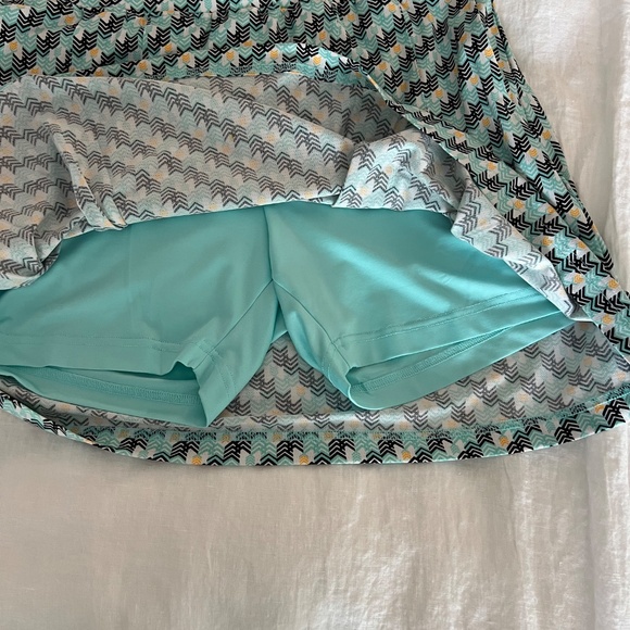 Sport Haley Sleeveless Golf Polo and Matching Skort - Picture 6 of 8